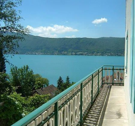 Villa Le Lac Cottage Au Bord Du Lac D'Annecy - Chambre Chez L'Habitant - Les Terrasses Du Lac Верие-дю-Лак Екстериор снимка
